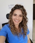 Laksmi Priya Bares Medina